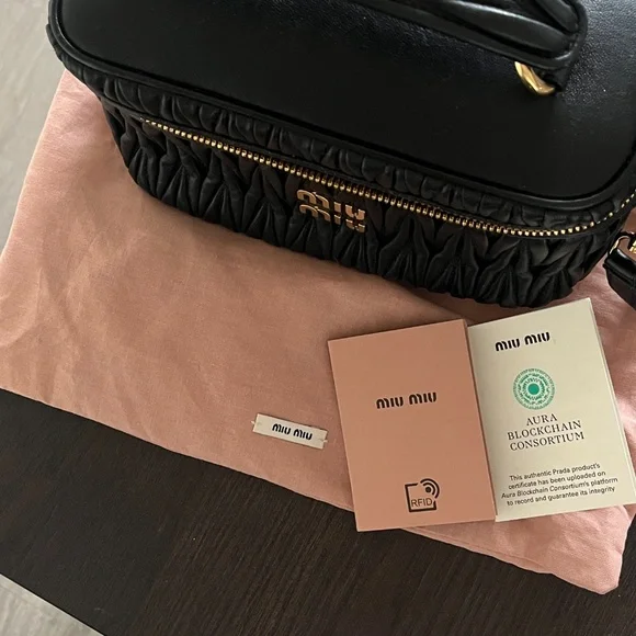 Miu Miu Matelassé Vanity Bag - Picture 9 of 9